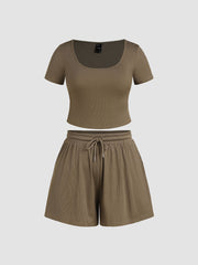 Rib U-neckline Short Sleeve Crop Top & Lace Up Wide Leg Shorts Curve & Plus