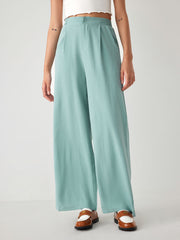 Mid Rise Pleated Trouser