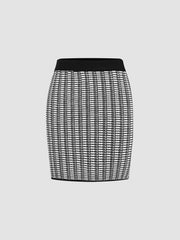 Middle Waist Stripe Knitted Mini Skirt