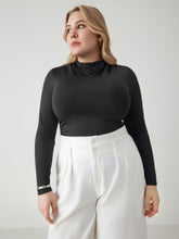 Round Neckline Solid Ruched Bodysuit Curve & Plus