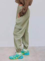 Denim High Rise Solid Pocket Cargo Jogger Jeans