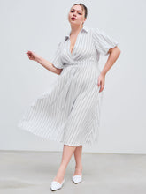 Woven V-neck Striped Pocket Midi Shirt Dress Curve & Plus