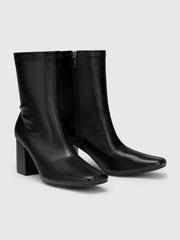 CHUNKY HEEL ANKLE BOOTS