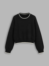 Round Neckline Contrasting Binding Knitted Top