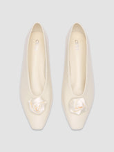 ROSE DECOR FLATS