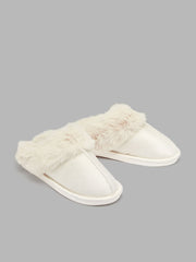 FUR-LOOK TRIM SLIPPERS