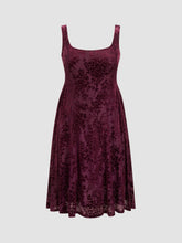 Velvet U-neckline Floral Pleated Midi Dress Curve & Plus