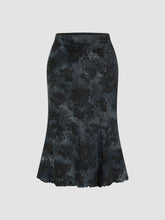 Mid Rise Floral Ruched Maxi Skirt Curve & Plus