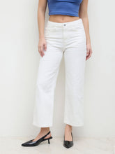Mid-Rise Straight Leg- Cropped