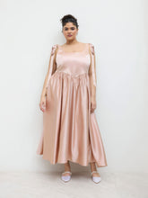 U-neckline Bowknot Pleated Maxi Dress Curve & Plus