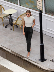 Round Neck Knitted Short Sleeve Tee