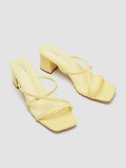 STRAP CHUNKY HEEL SANDALS