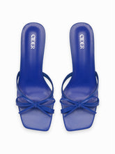 BOWKNOT SQUARE TOE CHUNKY HEELED SANDALS