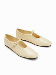 BUCKLE MARY JANE FLATS