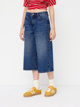 Cider Denim Low Rise Pocket Capri Jeans