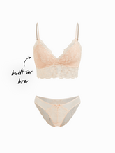 Built-in Bra Lace Sweetheart Bowknot Lingerie With Brief Set