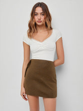 Mid Rise Checks Knotted Mini Skirt
