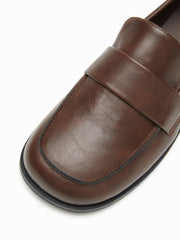 ROUND TOE FLAT LOAFERS