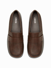 ROUND TOE FLAT LOAFERS