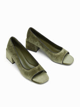 OPEN-TOE VELVET CHUNKY HEELS