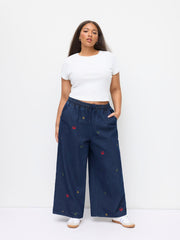Denim Mid Rise Sea Animal Embroidery Elastic Waist Wide Leg Jeans Curve & Plus