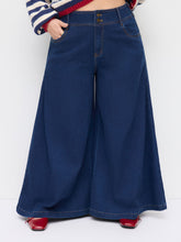 Stretch Denim Mid Rise Wide Leg Jeans Curve & Plus