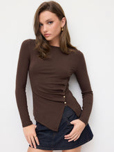 Metal Detail Asymmetrical Hem Ruched Tee