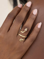 Serpentina Snake Ring