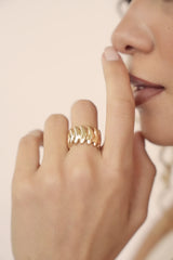 Metal Moderna Ring