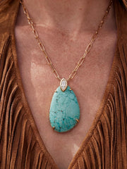 Majestic Stone Pendant Necklace