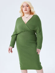 Knit Solid V-neck Midi Dress Curve & Plus