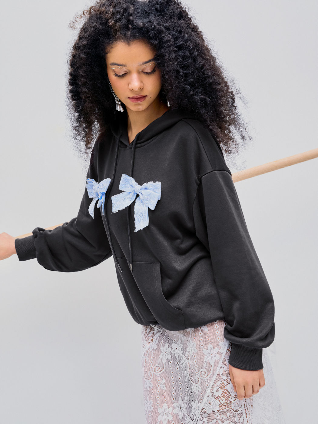 Lace Bowknot Detachable Drawstring Hoodie