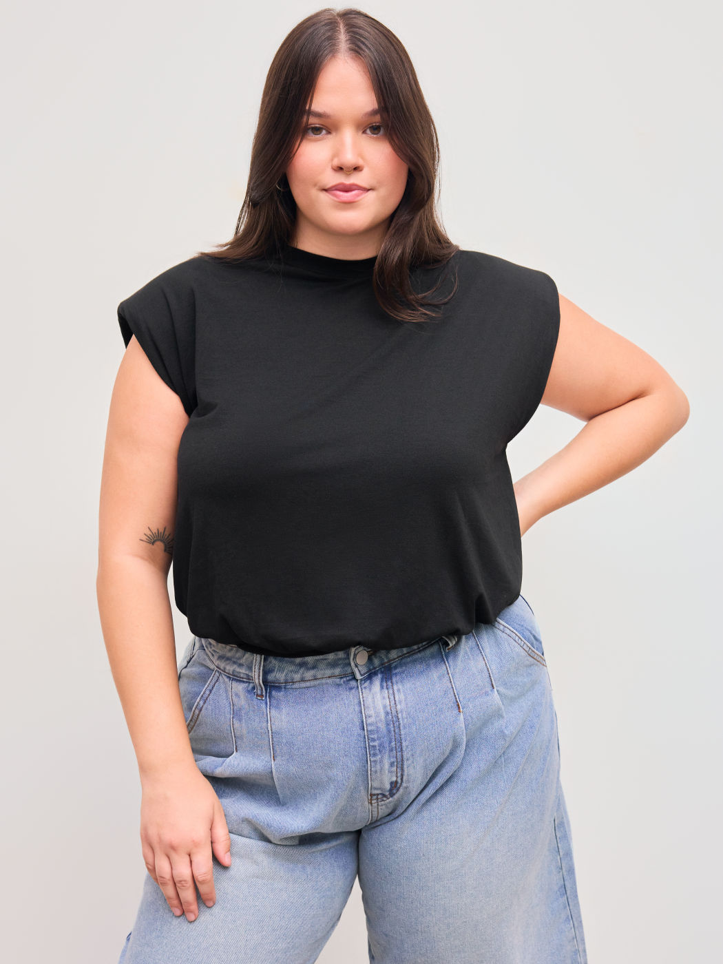 Jersey Round Neck Solid Bodysuit Curve & Plus