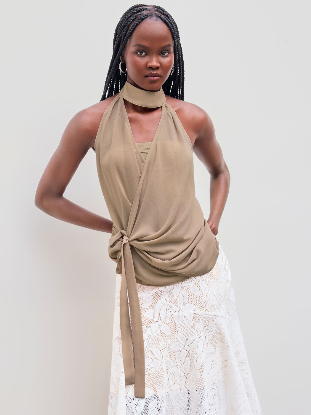 Chiffon Halter Neckline Solid Ruched Knotted Top With Solid Crop Tube Top