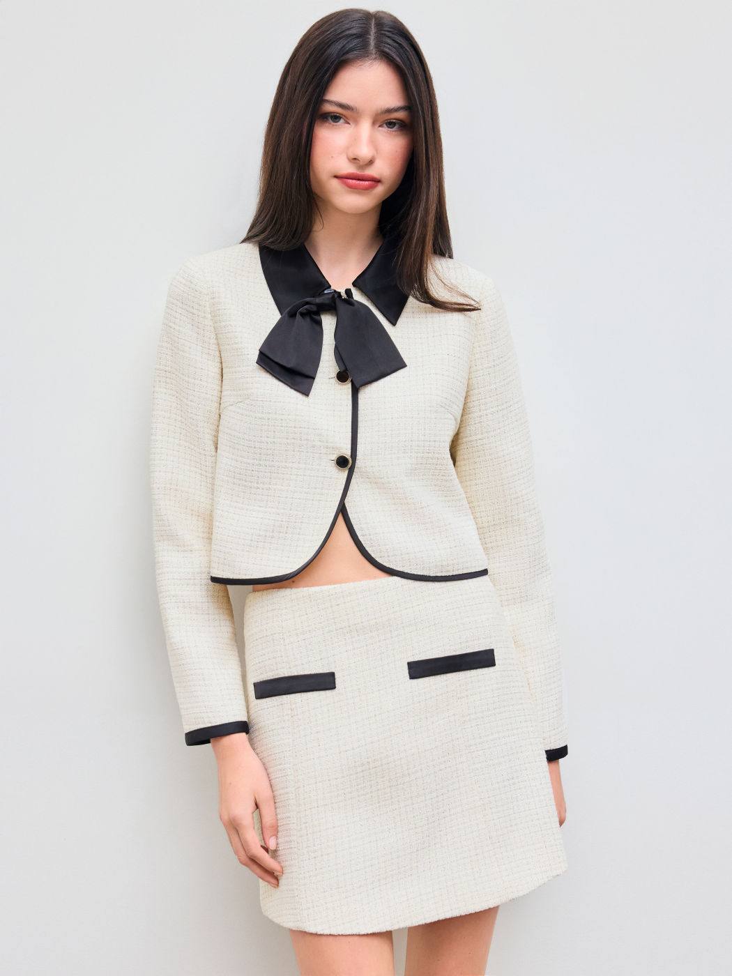Tweed Collar Contrasting Binding Knotted Pocket Top