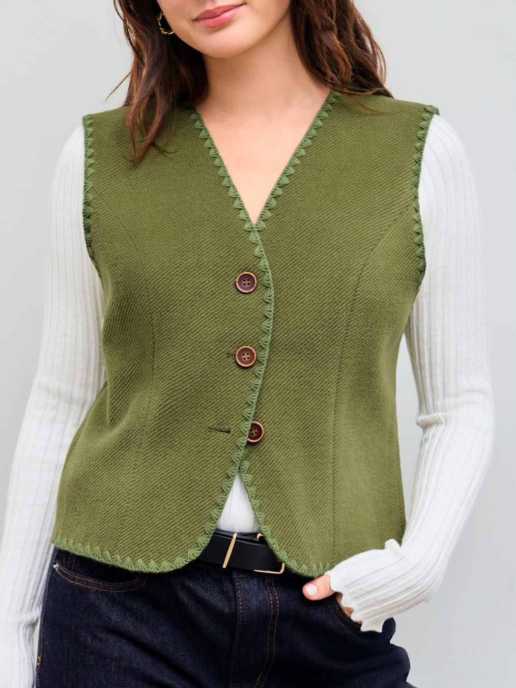 Wool-look V-neck Contrasting Binding Jacket Vest