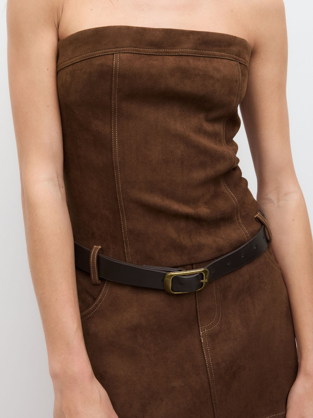dress with brown belt Retro green style This wide leather waist belt features a pointy waistline and adjustable side corset lacing Moon River Brown Tiered Dress