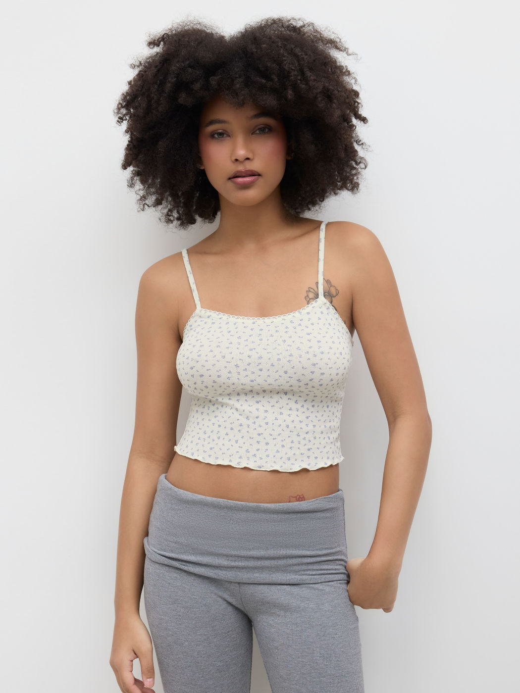 Pointelle U-neckline Floral Lettuce Trim Crop Cami Top