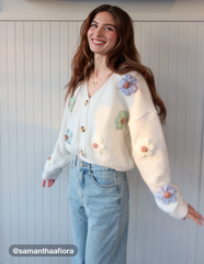Petite Denim Solid Straight Leg Jeans