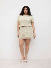 Jacquard Round Neckline Floral Top Curve & Plus