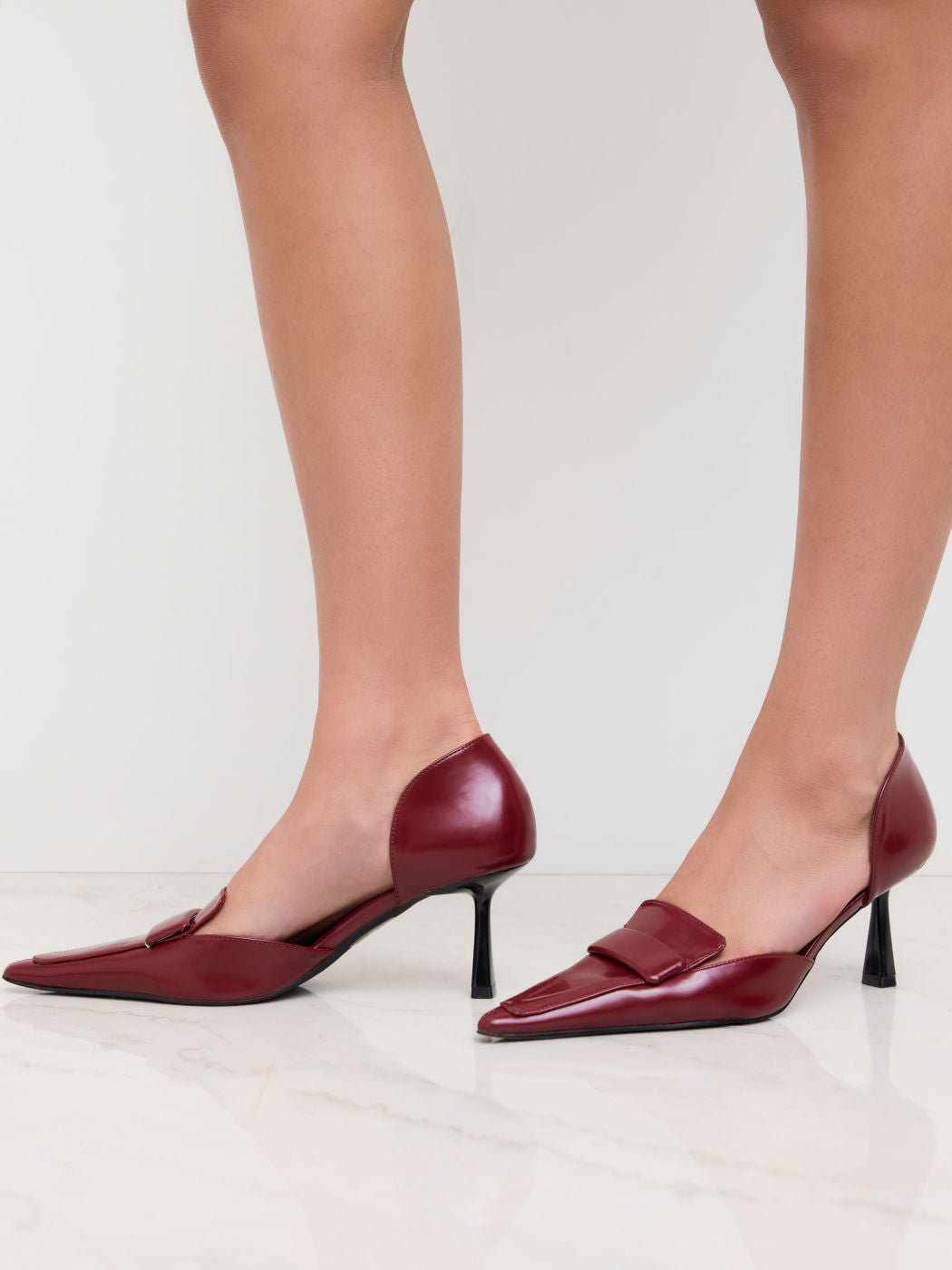 POINTED TOE FAUX LEATHER HEELS