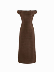Off-shoulder Texture Lettuce Trim Maxi Dress