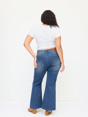 High Stretch Denim Mid Rise Flared Jeans Curve & Plus