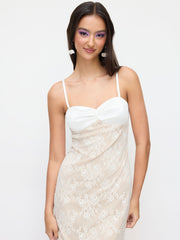 Lace Sweetheart Neck Floral Patched Cami Maxi Dress
