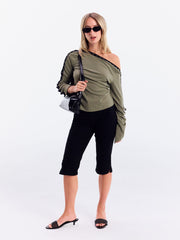 Boat Neck Long Sleeve Metal Detail Contrasting Binding Tee