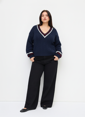 Cable Knit V-neck Contrasting Binding Long Sleeve Top