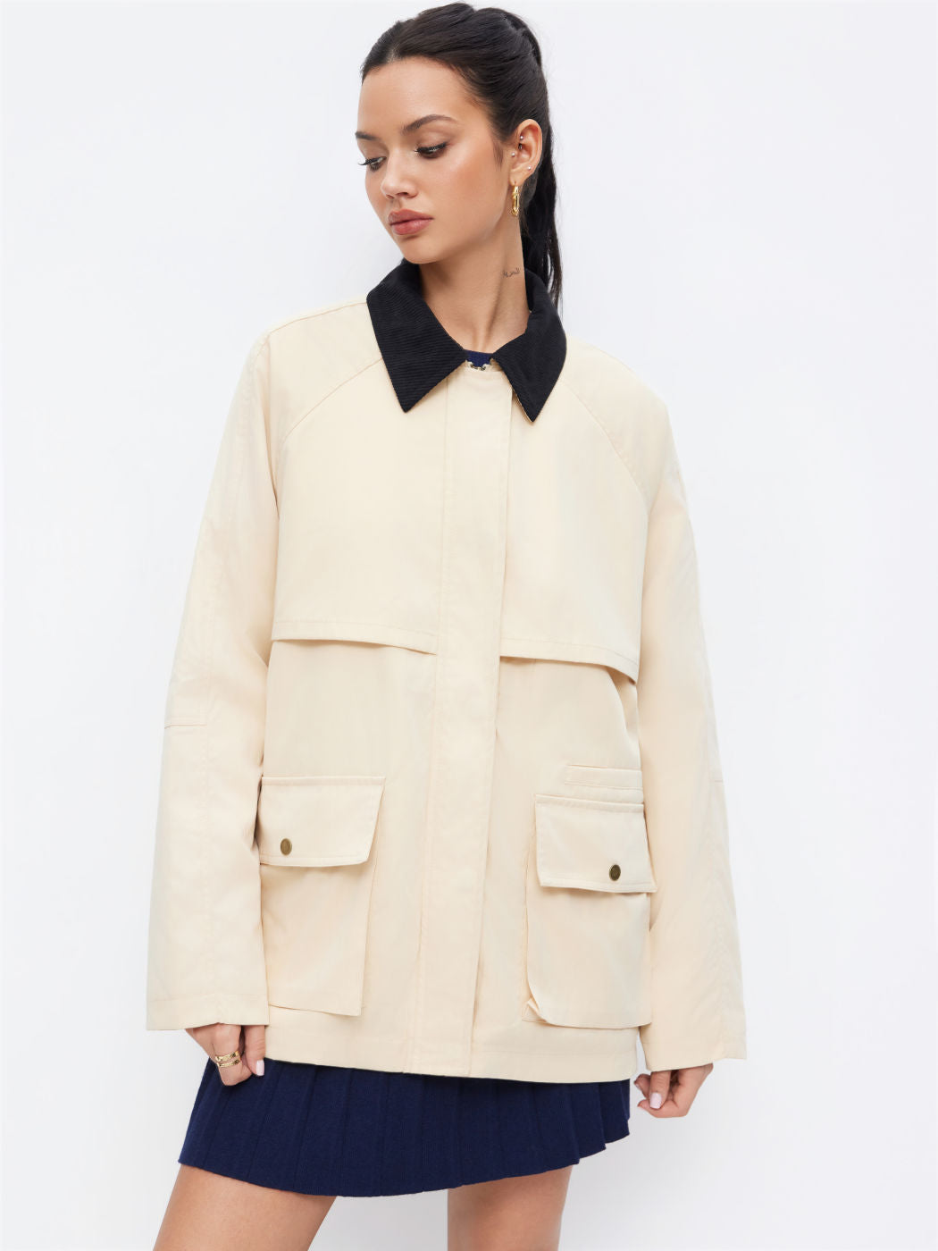 Contrasting Collar Oversized Barn Jacket