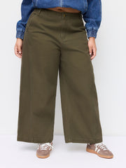 Cider Denim Low Rise Wide Leg Jeans Curve & Plus