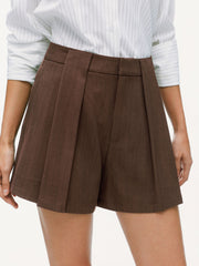 Mid Rise Zipper Pleated Shorts